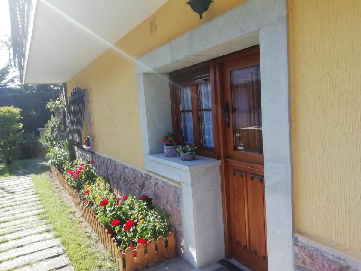 Apartamentos La Huerta de la Torre Cangas de Onis Bagian luar foto